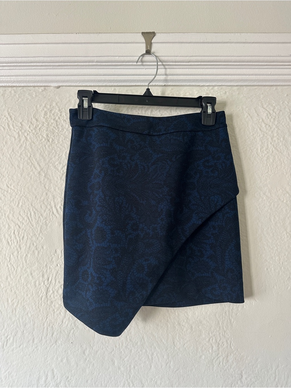 Express Asymmetric Skirt